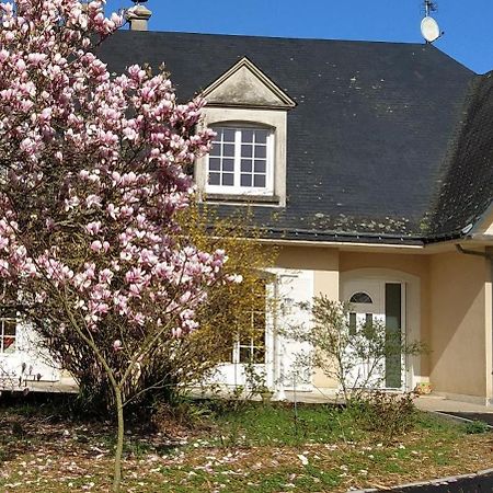 L'Ecureuil Gourmand, Chambre D'Hotes En Anjou Bleu Saint-Martin-du-Bois  Exteriör bild